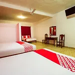 Oyo Hotel Cesar