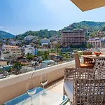 Zenith 601, Zona Romantica, 2 Balconies With Incredible Views, Rooftop Pool