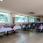 Hotel Portonovo Plaza Malecon
