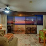 Costa Sur Resort By Vrhost