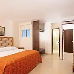 Penthouse Dos Habitaciones, Dos Banos, Vista Al Mar - Hotel Costa Club Punta Arena
