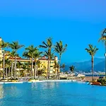 Bay View Grand Villa F4