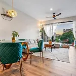 Plant Filled Apartment In Versalles