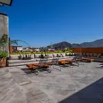 1 Bedroom Romantic Zone, Rooftop Pool & Parking