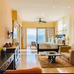 Garza Blanca Preserve Resort & Spa