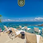 Luxury 1 Bedroom Condo In Romantic Zone - Infinity Pool