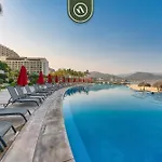 Oceanfront 4 Bedroom Condo With Private Pool - Beach