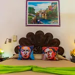 Hotel Posada De Roger