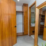 Stylish Condo With Rooftop Pool & Modern Amenities