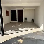 Casa Cozy, 2 Bedroom, 4 Bed, 2 Baths With Parking