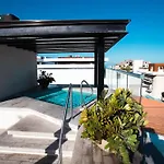 Classic Condo With Mtn View, Top Location, Pool, Gym