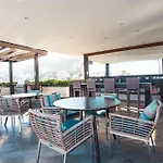 Classic Condo With Mtn View, Top Location, Pool, Gym