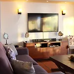 Modern Beachfront - Casa Caballito Del Mar