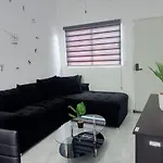 Fw Peninsula Rental