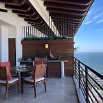 Pinnacle Resorts 180