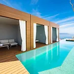 Pier 57 - 710 Fabulous & Luxurious 2 Bedroom Penthouse