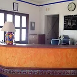 Hotel & Suites Coral