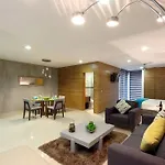 Loft 256