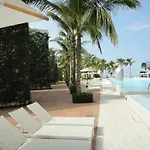 Unlimited Luxury Villas - Icon Vallarta Condo