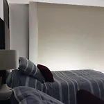 Condo Venetian Pv