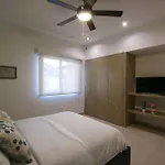 Top Floor 2 Bedroom At Zenith
