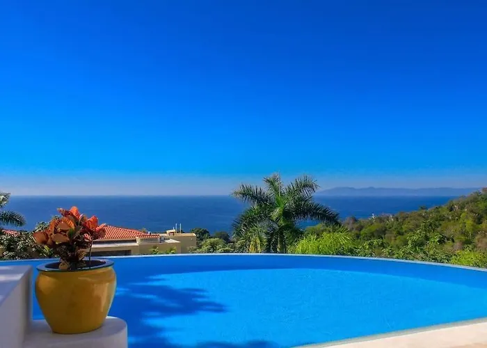 Villa Mozzafiato Private Resort With Full Staff And Heated Pool
