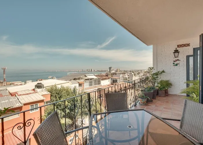 Puerto Vallarta Condo With Bay Views And Pool Access!