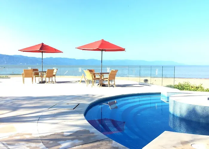 Condo Venetian Pv