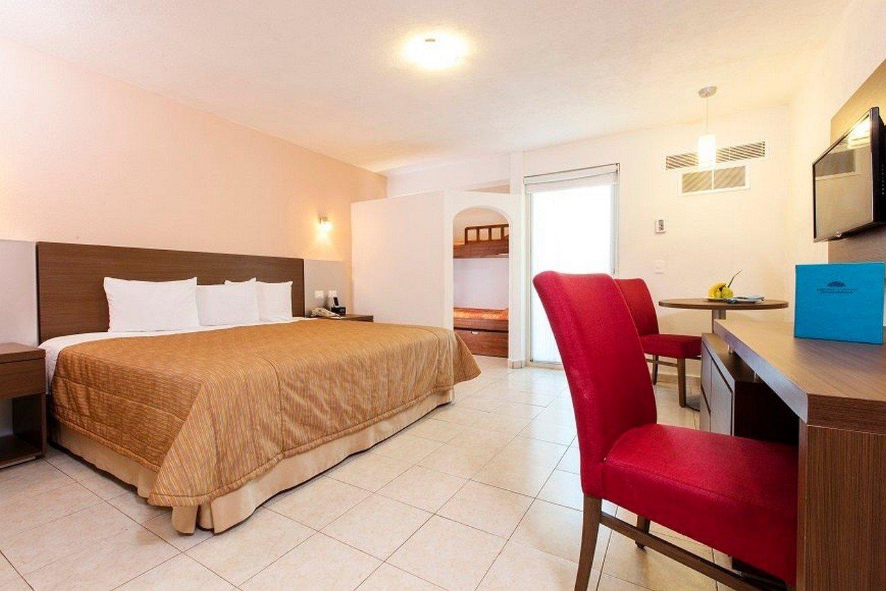 Resort Crown Paradise Club 4*