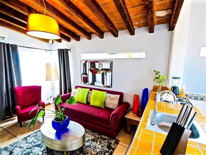 Mercedes Petit Hotel-adults Only Hotel Puerto Vallarta