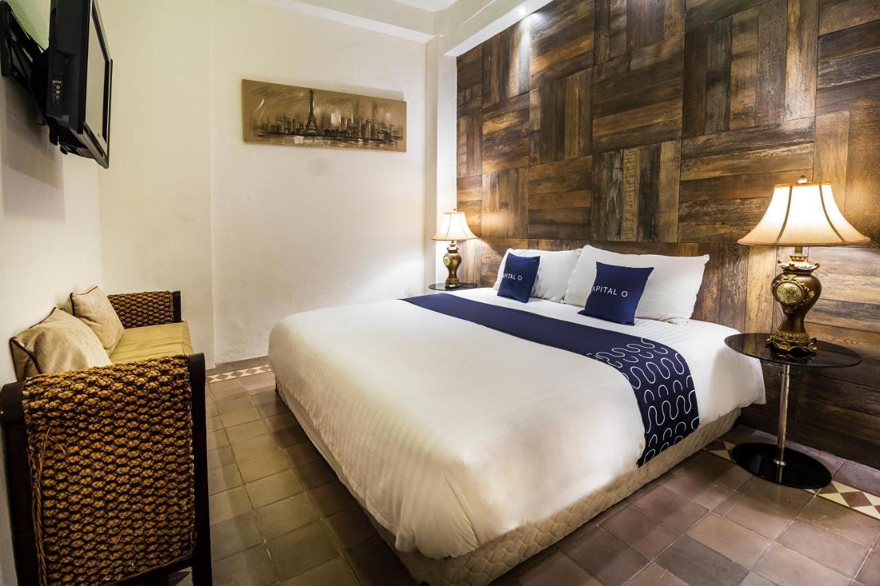 522, Hotel