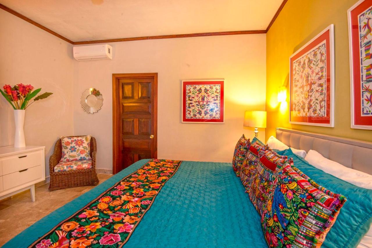 Vallarta Shores Apartahotel 4*