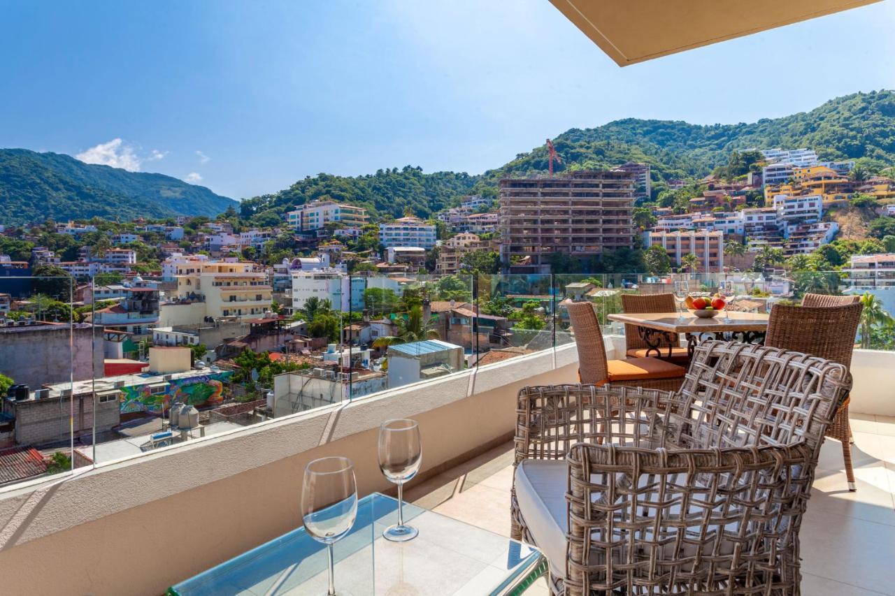 Apartamento Zenith 601, Zona Romantica, 2 Balconies With Incredible Views, Rooftop Pool *