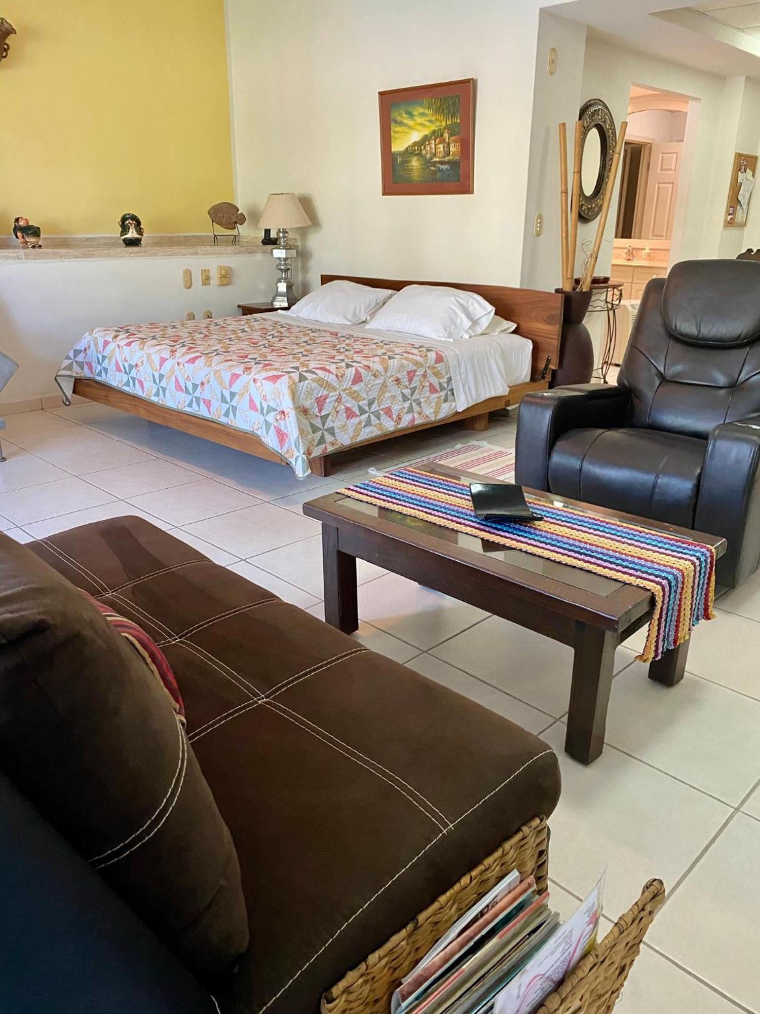 Playa Royale Apartment Puerto Vallarta