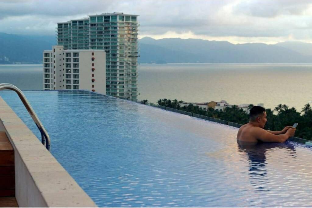 Zoho 206 * Puerto Vallarta