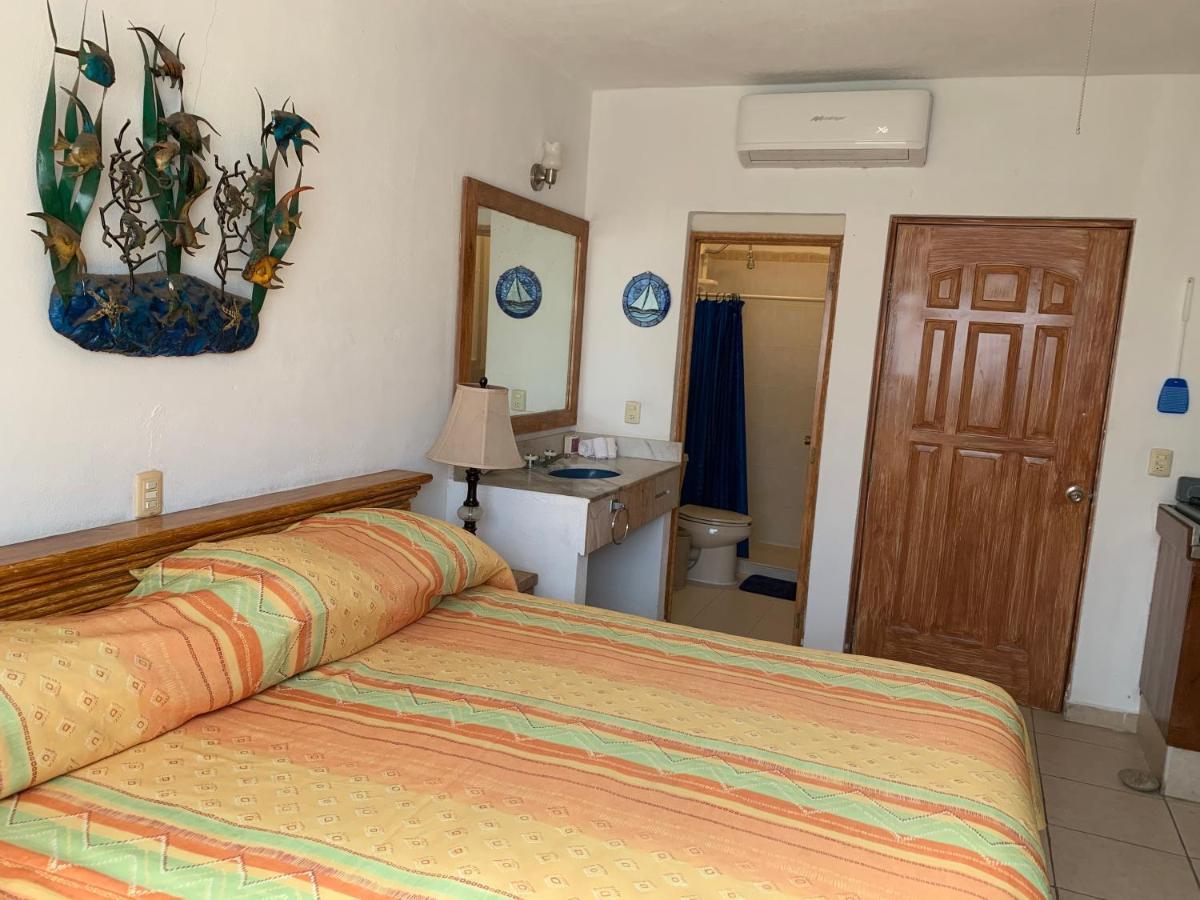Vallarta Jr Aparthotel 3*