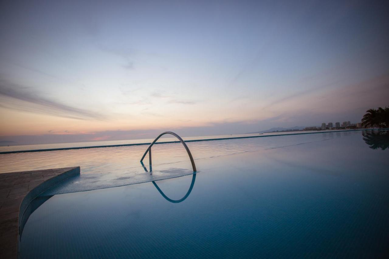 Luxury Peninsula Apartment Puerto Vallarta