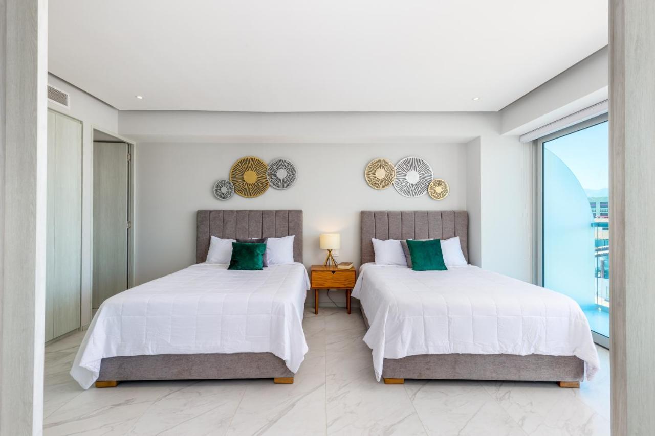 Apartment Marina Nautico 9 Luxury & Great Rooftop Pool View By Kivoya *