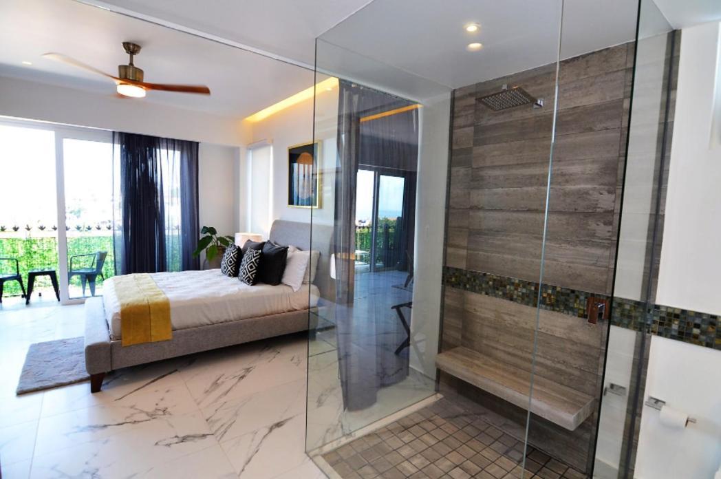 Condominio En Zona Romantica, Avida Residences Departamento 609 *