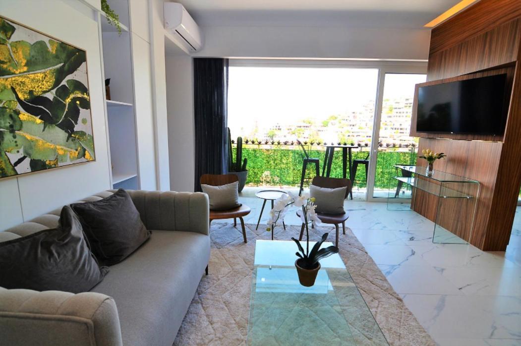 Condominio En Zona Romantica, Avida Residences Departamento 609 *