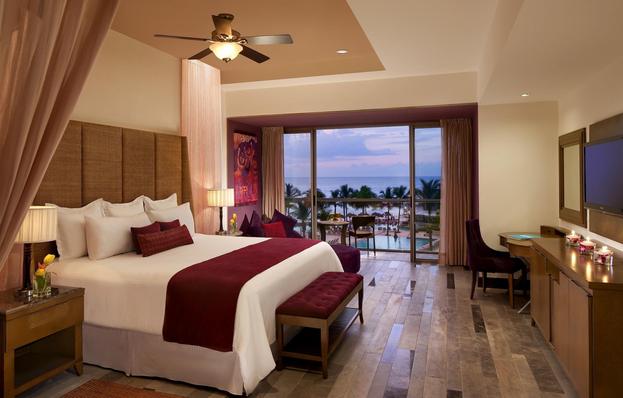 Secrets Vallarta Bay & - Adults Only Puerto Vallarta