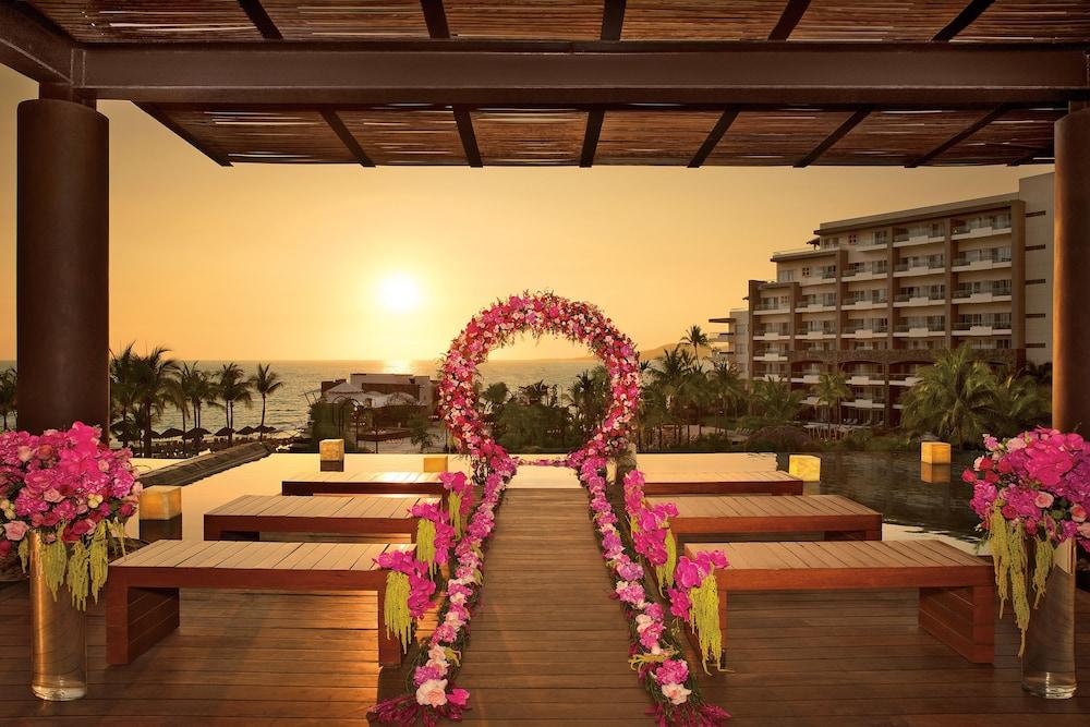 Secrets Vallarta Bay & - Adults Only Resort