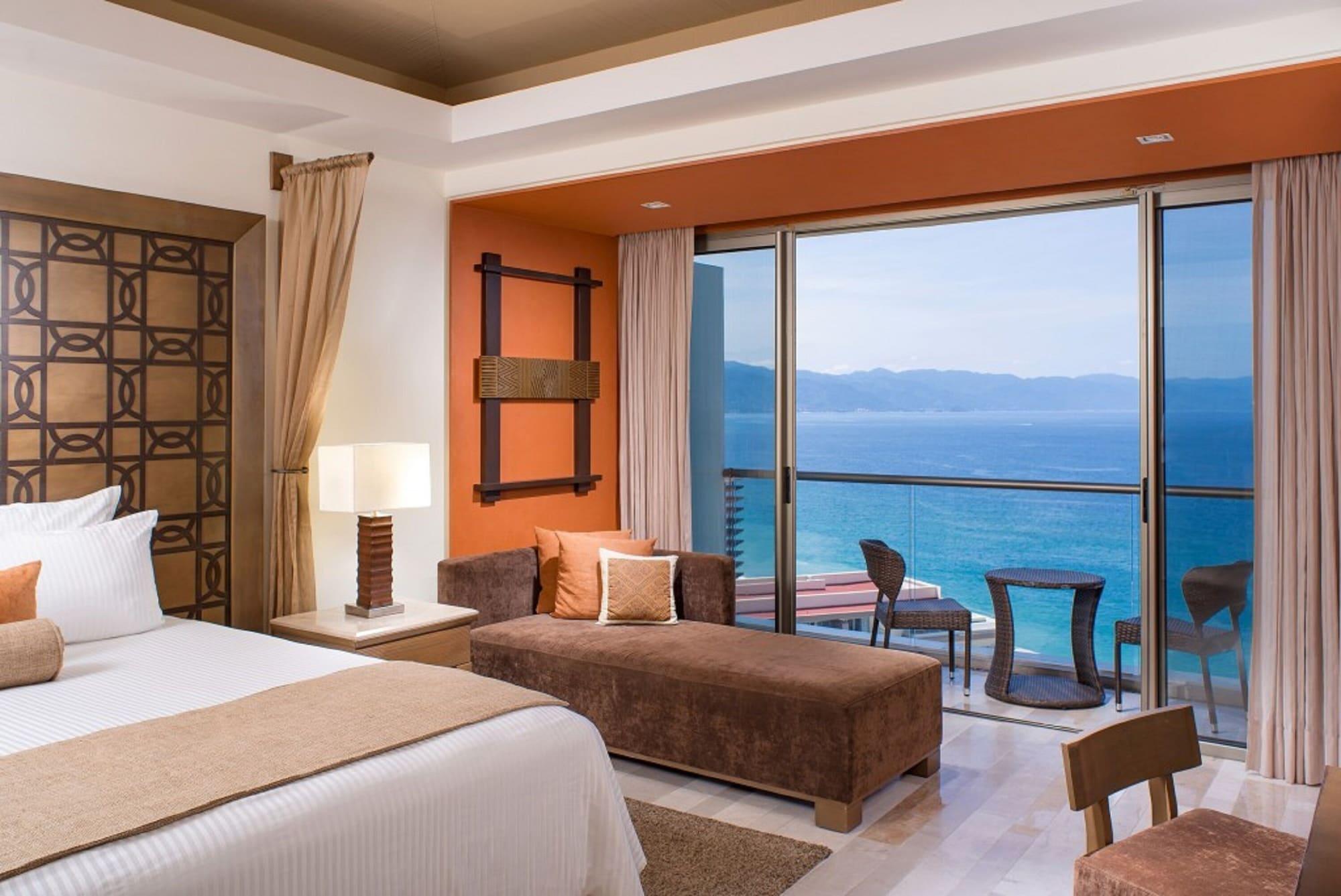 Dreams Vallarta Bay & 5*