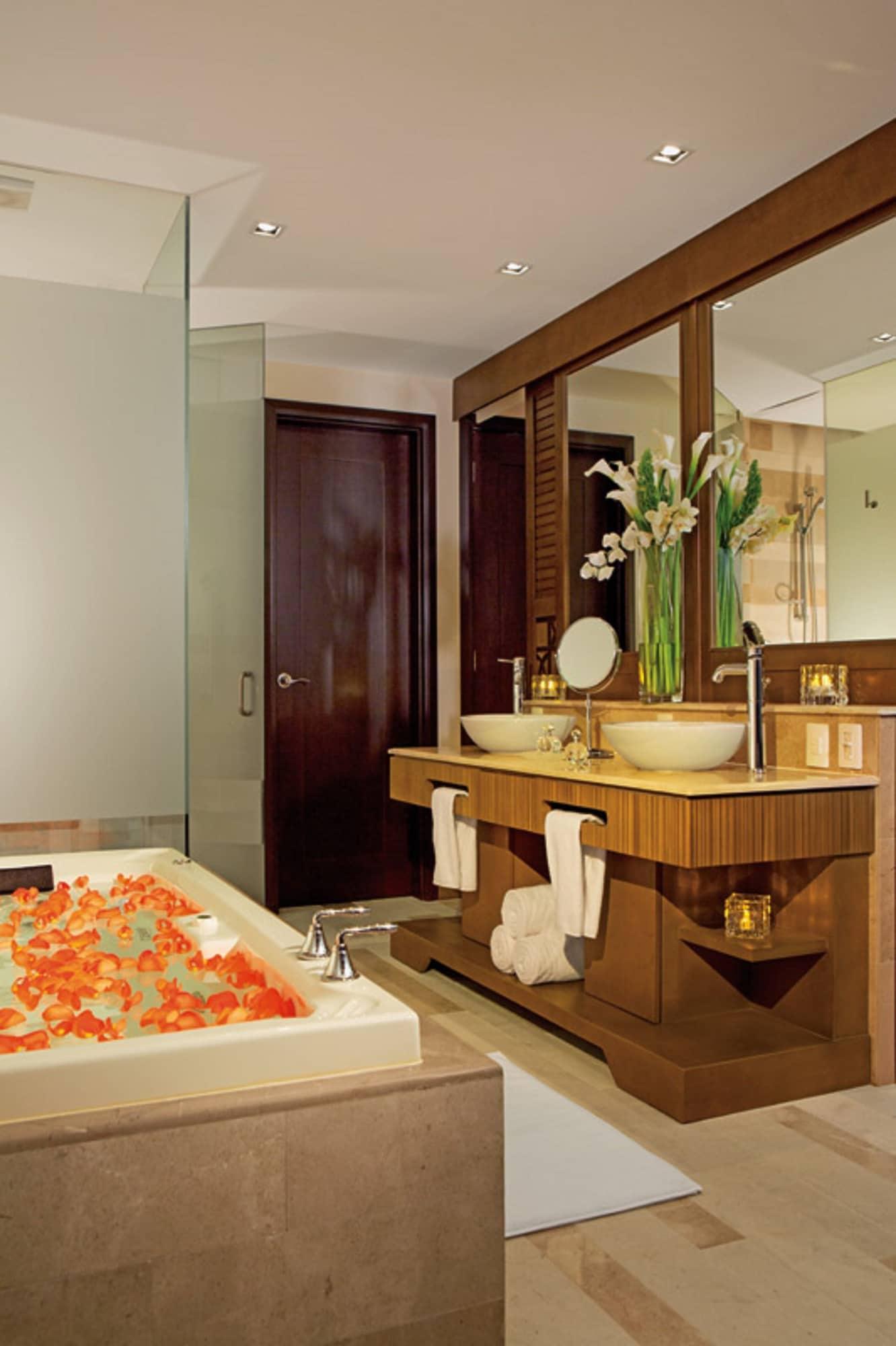 Dreams Vallarta Bay & Resort