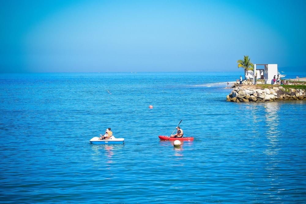 Friendly Fun Vallarta Different Experiences 5*