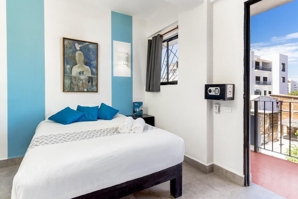 Belmar Galeria Hotel 2*