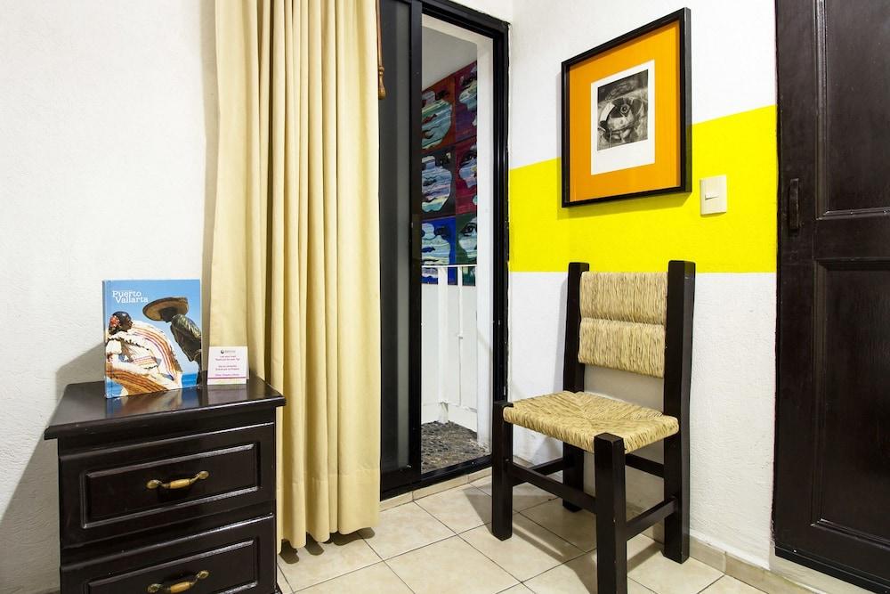 Belmar Galeria Hotel 2*