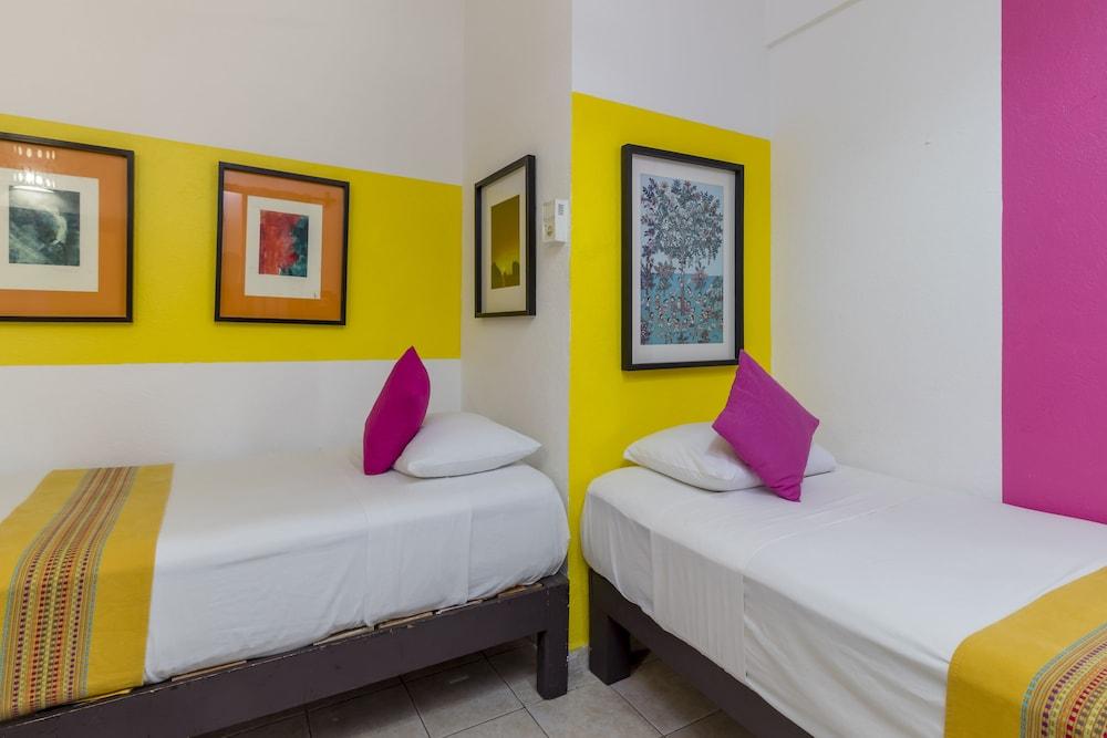 Belmar Galeria Hotel 2*