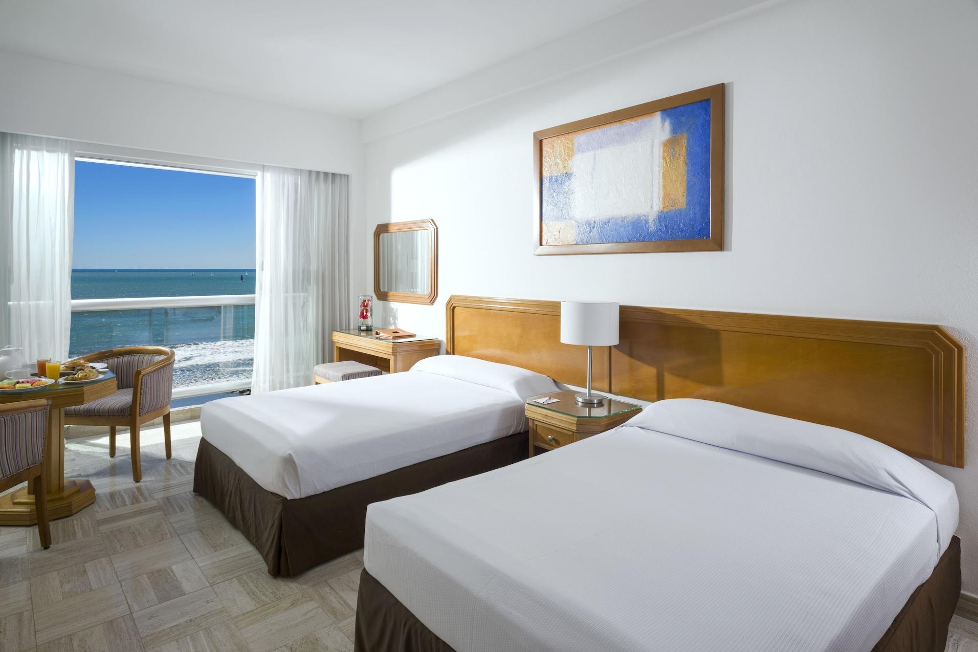 Hotel Ocean Breeze Nuevo Vallarta 4*