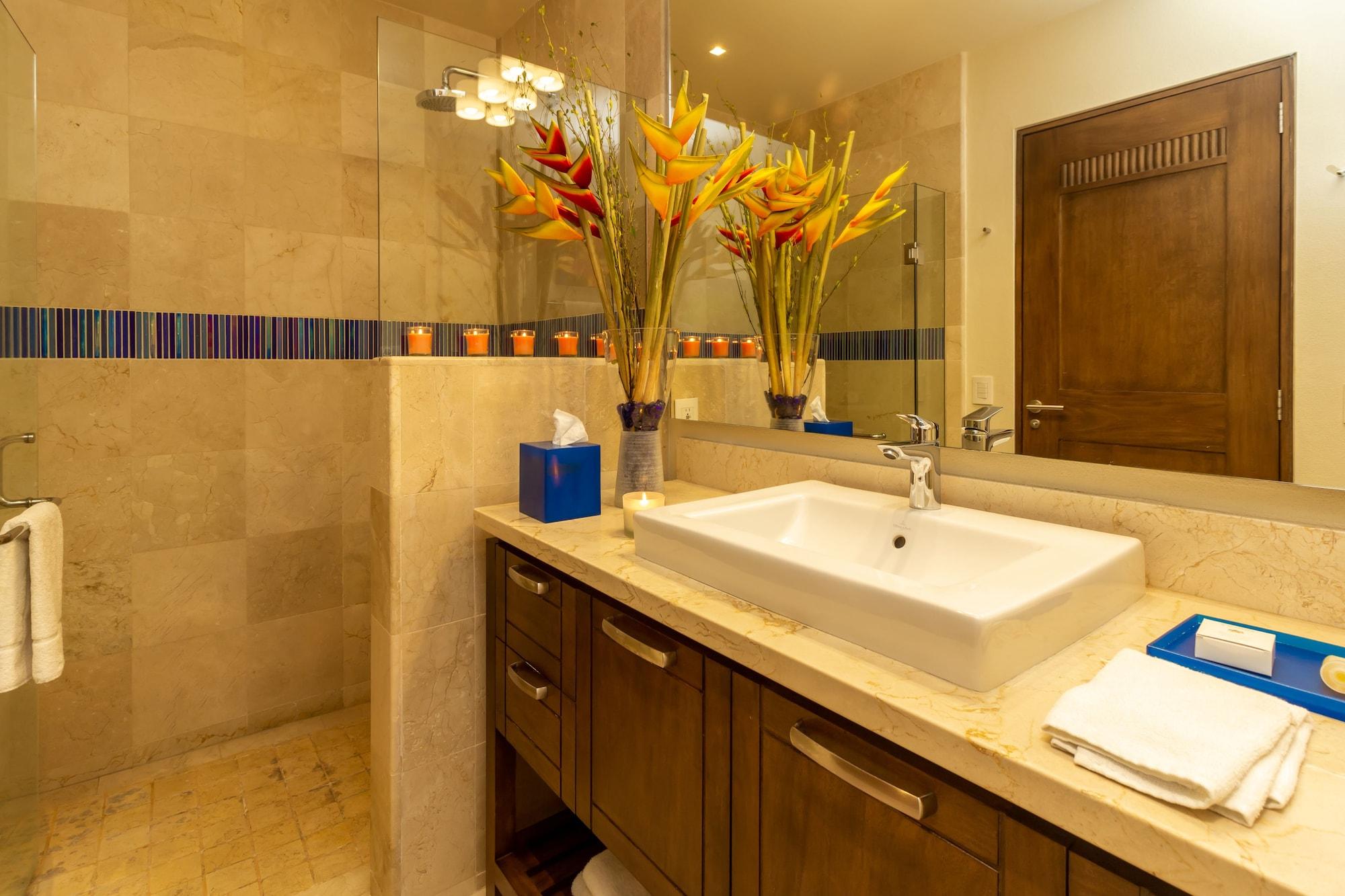 V Azul Vallarta - Luxury Vacation Adults Only Hotel